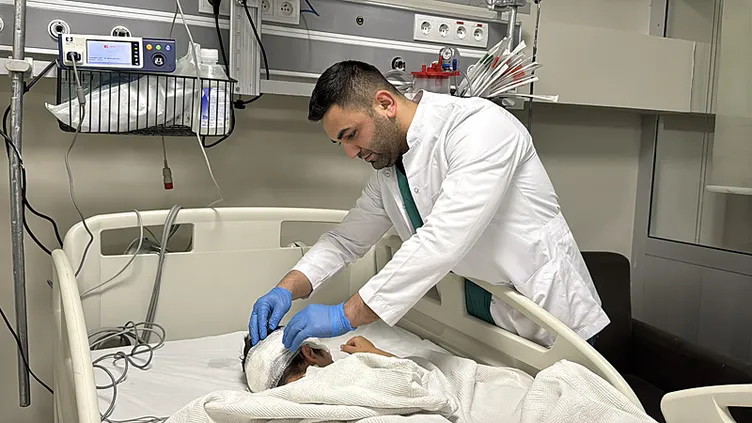 Adıyaman’da sokak köpeği dehşeti! 4.5 yaşındaki çocuk ağır yaralandı… Acılı anne gözyaşları ile anlattı: Alamadım köpeklerin ellerinden…