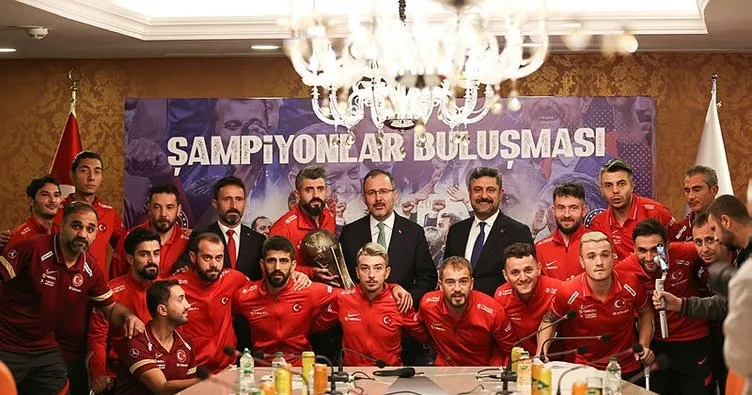 Bakan Kasapoğlu, dünya şampiyonu Ampute Futbol Milli Takımı’nı ağırladı