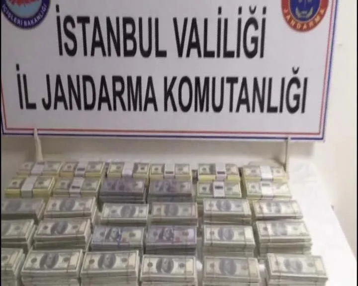 İstanbul’da büyük operasyon! Her yerden para fışkırdı!