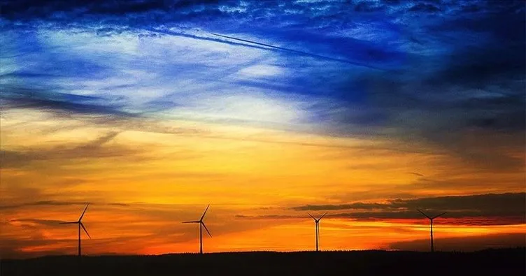 Türkiye’de rüzgar enerjisinde kurulu güç 8 bin 300 megavata yaklaştı