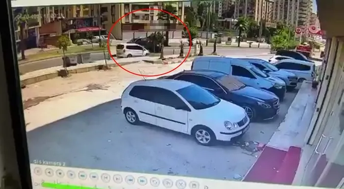 sirnakta-yurekler-agza-geldi-zirhli-arac-takla-atti-2-polis-yarali-1783341979549.jpg