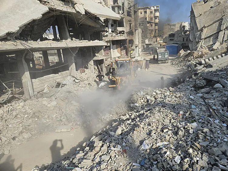 Katil İsrail’den Gazze’nin kuzeyine hava saldırısı: 15 Filistinli hayatını kaybetti