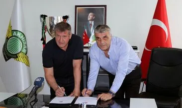 Akhisarspor’da Safet Susic’ten 1+1 yıllık sözleşme
