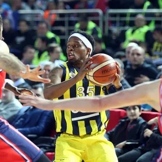 Nicolo Melli coştu, Fenerbahçe Beko turladı