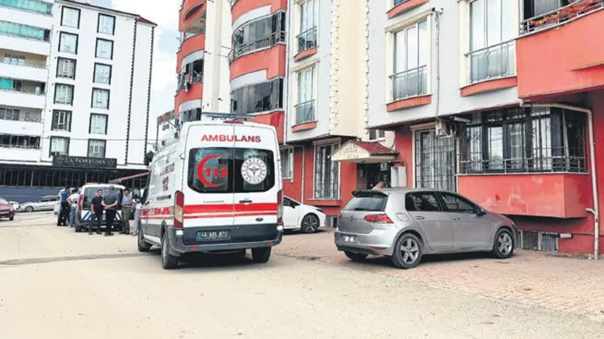 Eski eşini öldürdü, canına kıydı