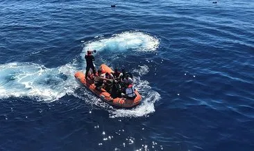 Yunanlıların botlarını patlattığı 57 göçmen kurtarıldı