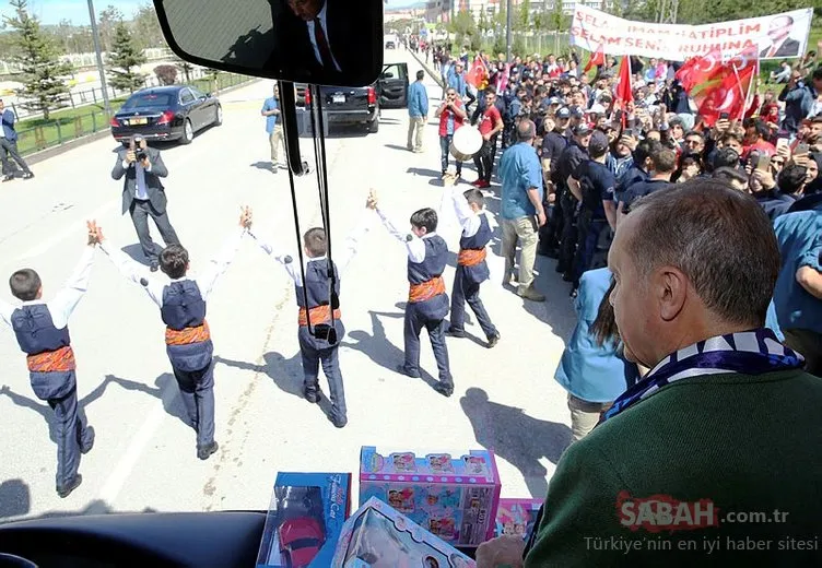 Cumhurbaşkanı Erdoğan, Erzurum'da böyle karşılandı