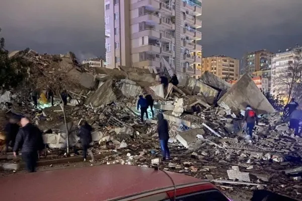 Kahramanmaraş'ta son dakika depremi Gaziantep, Malatya, Nevşehir, Kayseri, Ankara, Adana, Hatay illerinde hissedildi! Can kaybı var! Kaç ölü ve yaralı var?- SON DAKİKA DEPREMLER - Galeri - Keşfet