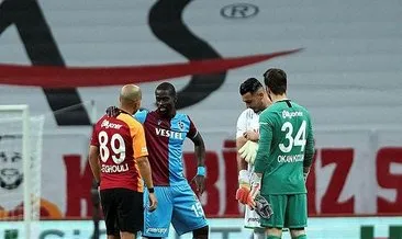 Galatasaray Trabzonspor karşısında 10 kişi! Feghouli...