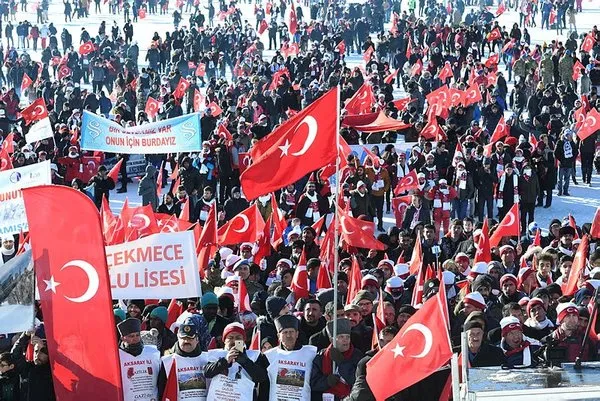 Sarıkamış şehitlerini anma yürüyüşü