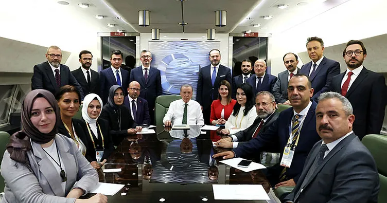 Son dakika: Başkan Erdoğan, Çekya dönüşü konuştu! Kılıçdaroğlu’nun başörtüsü çıkışına tepki: Siyaset fukarası...
