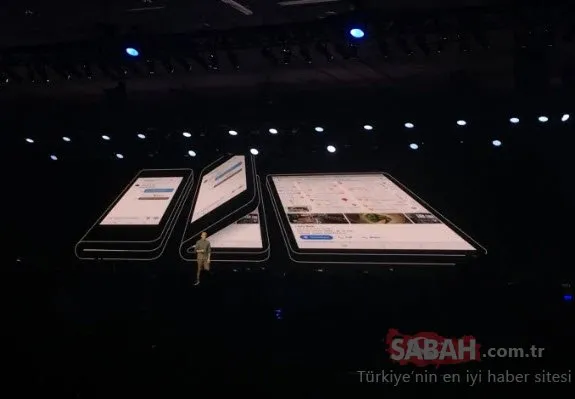 Samsung katlanabilir ekranlı telefonunu resmen tanıttı!