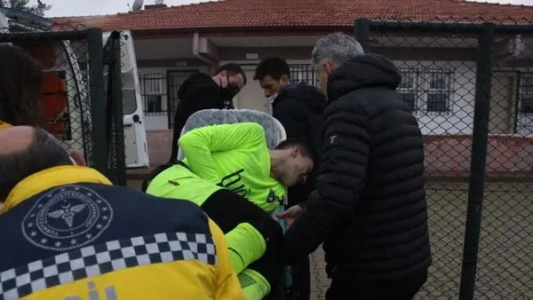 Kırılan kaburgası akciğerine batan Denizlispor'un kalecisi Kaan Kanber sezonu kapattı | Video