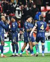 Fenerbahçe’de derbi öncesi alarm! Tam 7 isim sınırda...