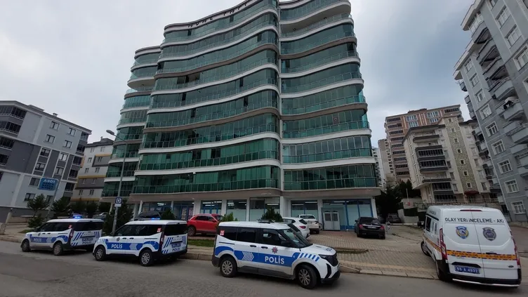 Samsun’da kan donduran olay: 16 yaşındaki çocuk babası uyurken kafasına...