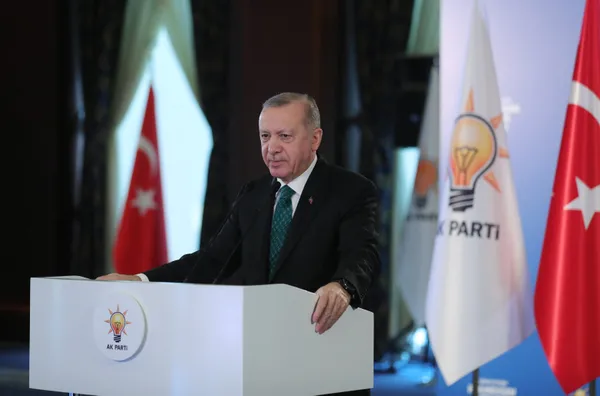 son-dakika-haberi-baskan-erdogandan-bogazici-universitesindeki-eylemlere-cok-sert-tepki-ogrenci-misiniz-terorist-mi-1612352720748.jpg SON DAKİKA | Boğaziçi Üniversitesi'ndeki eylemlere Başkan Erdoğan'dan çok sert tepki: Siz öğrenci misiniz terörist mi?