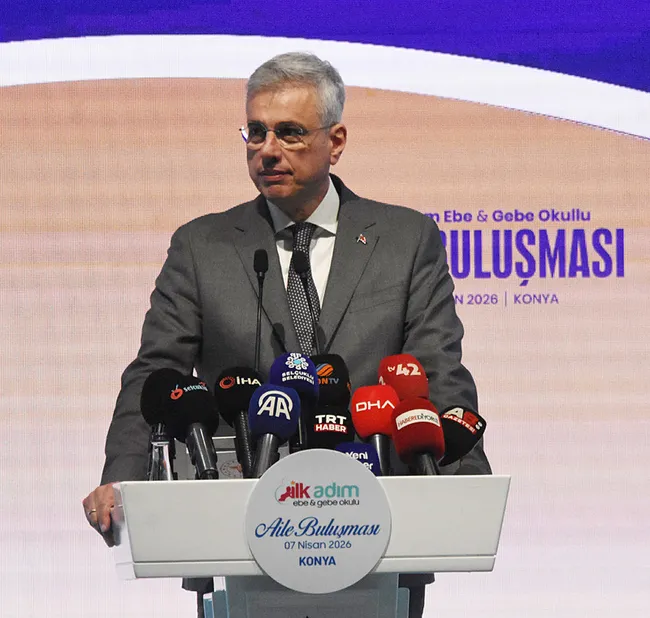 bakan-memisoglu-son-3-ayinda-hamileligini-yasayan-anne-adayina-ebe-tahsis-ediyoruz-1775576825747.jpeg Bakan Memişoğlu: “Son 3 ayında hamileliğini yaşayan anne adayına ebe tahsis ediyoruz”