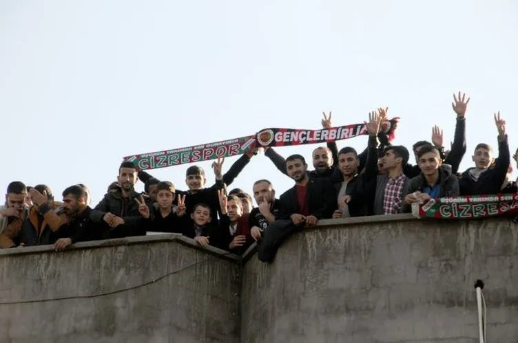 Cizre’de futbol aşkı