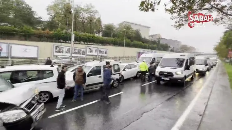 Şişli'de zincirleme kaza: 7 araç birbirine girdi