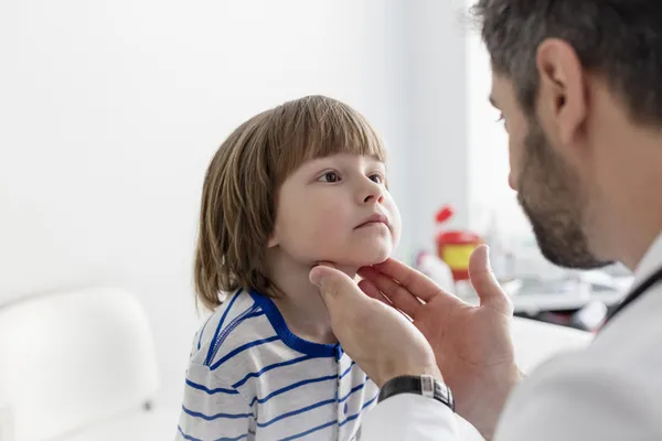 uzm-dr-esra-kilim-soysuren-okullar-acildi-enfeksiyonlara-karsi-cocuklar-nasil-korunmali-1789642257843.jpg