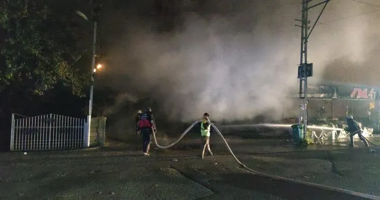 Van’da iş yerinde korkutan yangın: 1 saatlik müdahalenin ardından söndürüldü