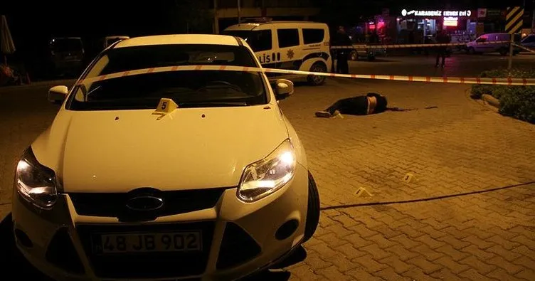 Fethiye’de sokak ortasında cinayet