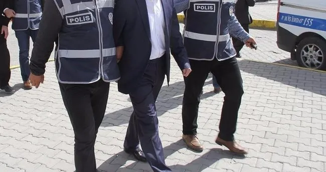 İzmir merkezli 7 ilde FETÖ operasyonu