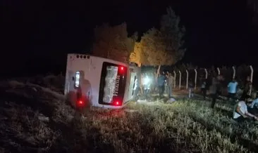 Şanlıurfa’da işçi servisi devrildi: 15 yaralı #sanliurfa