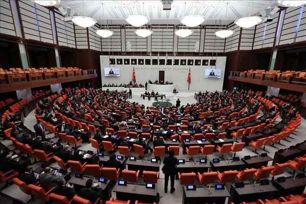 Son dakika: Muhtar maaşları asgari ücret olacak! 23 maddelik kanun teklifi Meclis'e geliyor
