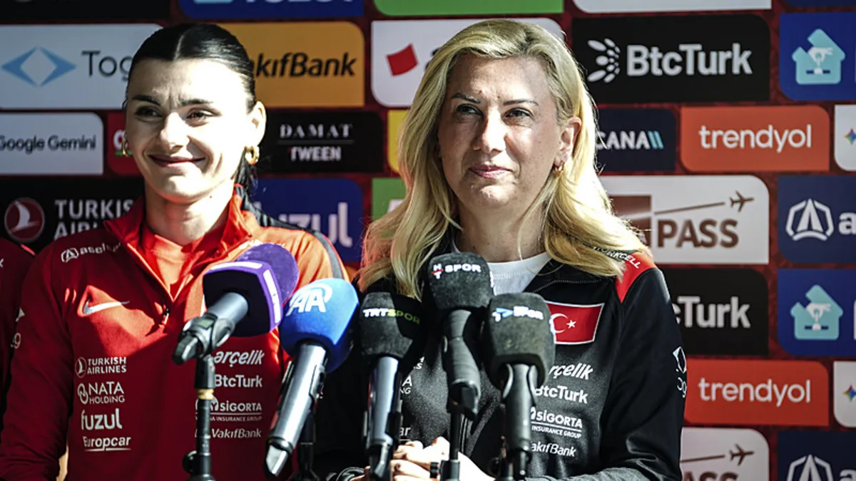 Necla Güngör Kıragası: Biz çok hayal kuran bir takımız! Necla Güngör Kıragası: Biz çok hayal kuran bir takımız!