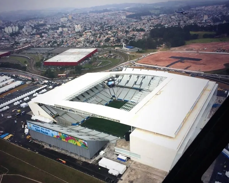 Стадионы ру. Арена Сан-Паулу - Коринтианс. Сан Паулу стадион Коринтианса. Стадион Коринтианс Сан-Паулу ЧМ 2014. ЧМ 2014 Арена Коринтианс.