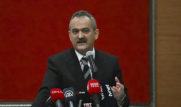 Bakan Özer: ’En güvenli yerler okullar’