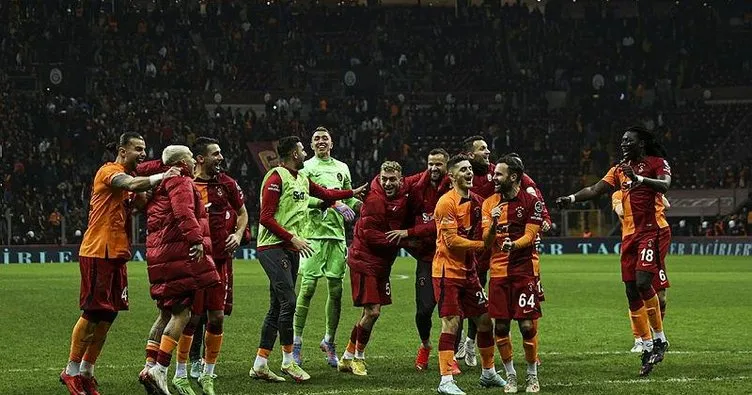 Son dakika Galatasaray haberi: Cimbom’da ayrılacak isimler belli oldu!