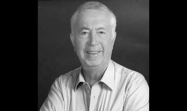 Gazeteci Nezih Alkış hayatını kaybetti