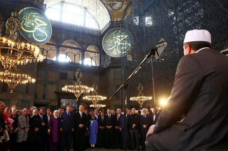 Cumhurbaşkanı Erdoğan'ın Yeditepe Bienali açılışından yansıyan kareleri