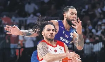 12 dev adam Larkin’le coştu