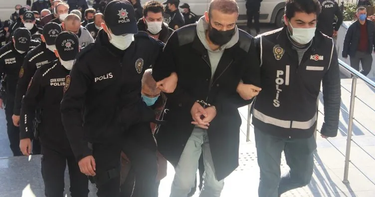 Pitbul çetesinde 8 kişi tutuklandı!