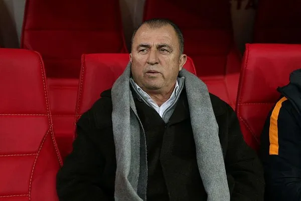 Galatasaray'da son gün sol bek operasyonu!