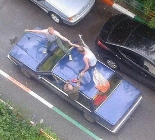 Gariplikler ülkesi