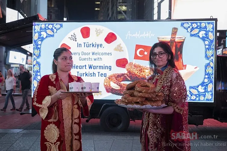 Türk simidi ve çayı Anadoludakiler projesiyle Times Meydanı’na taşındı
