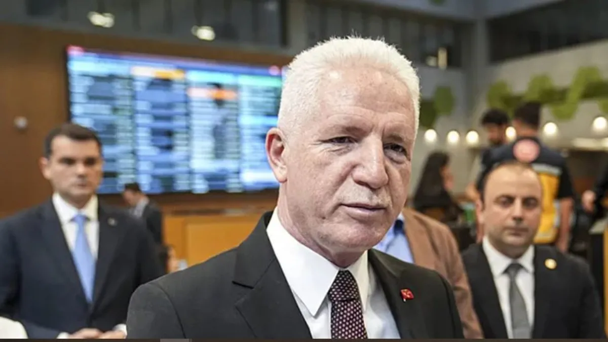 İstanbul Valisi Gül’den İstanbul’un Fethi’nin 573. yıl dönümü etkinliklerine davet İstanbul Valisi Gül’den İstanbul’un Fethi’nin 573. yıl dönümü etkinliklerine davet