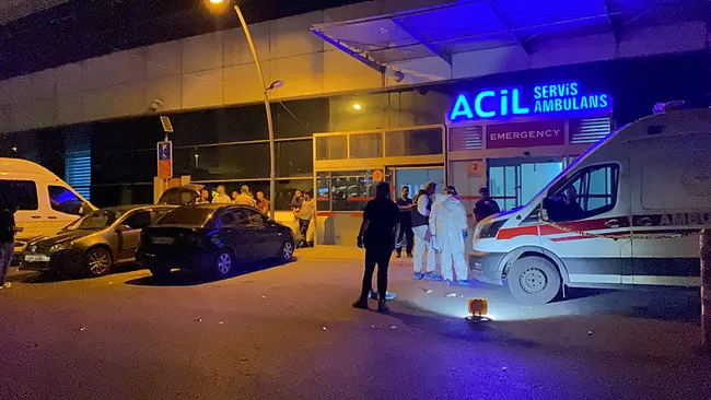 bahcelievler-devlet-hastanesine-silahli-saldirida-5-kisi-yaralandi-1725090605212.jpeg