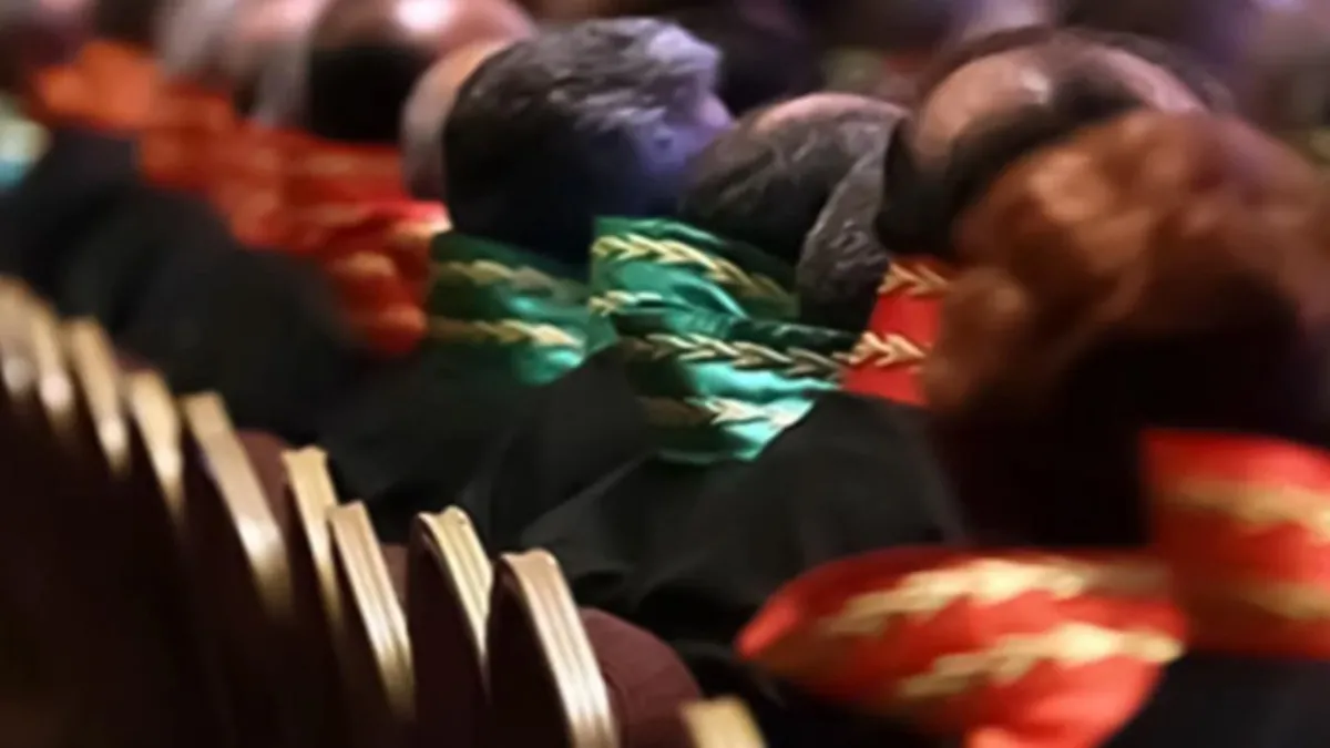 4 bin 36 hakim ve savcının görev yeri değişti 4 bin 36 hakim ve savcının görev yeri değişti