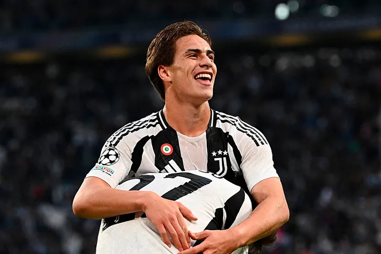 Son dakika haberi: Şampiyonlar Ligi’nde tarihi gece! Harry Kane ve Bayern Münih çıldırdı | Arda Güler ilki yaşadı...