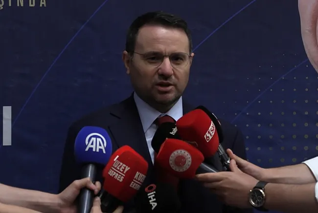 bakan-gurlekten-alihan-kuris-suc-orgutune-yonelik-1786632457000.jpeg Bakan Gürlek'ten Alihan Kuriş suç örgütü operasyonuna ilişkin açıklama: Bu tamamen mali yapılanmaya yönelik bir operasyon