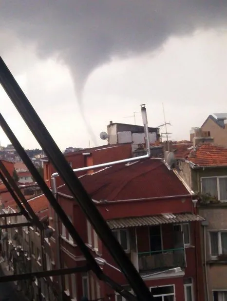 İstanbul’da hortum dehşeti