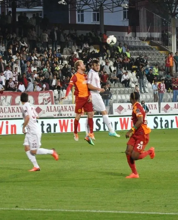 Elazığspor - Galatasaray maçının fotoğrafları