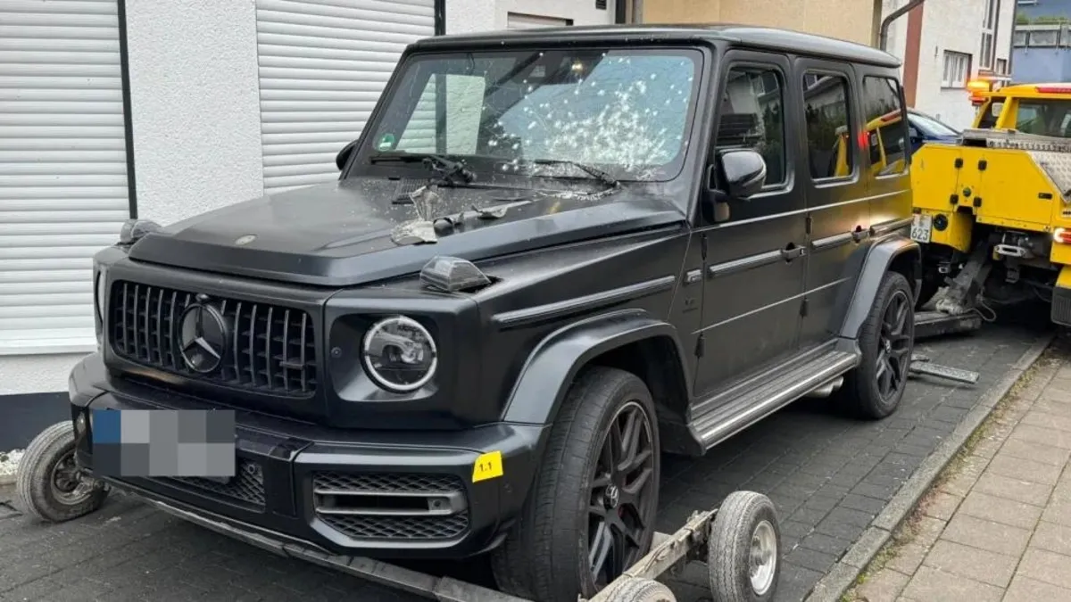 Almanya’da Cehennem Melekleri üyesine bombalı saldırı! Uyuşturucu çeteleri arasındaki savaş yeniden alevlendi Almanya’da Cehennem Melekleri üyesine bombalı saldırı! Uyuşturucu çeteleri arasındaki savaş yeniden alevlendi