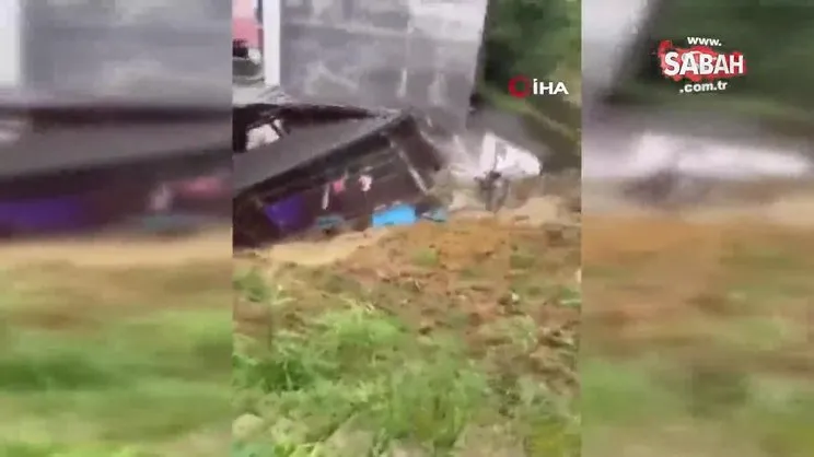 Çin'de şiddetli yağışlar devam ediyor | Video