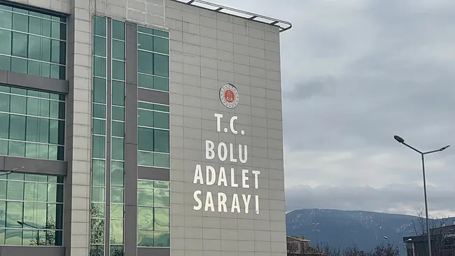 son-dakika-chpli-tanju-ozcanin-iddianamesinde-dikkat-ceken-yasak-ask-ve-santaj-detayi-mesajlasmalar-dosyaya-gi-1773481402157.jpg SON DAKİKA… CHP’li Tanju Özcan iddianamesinde dikkat çeken yasak aşk ve şantaj detayı: Mesajlaşmalar dosyaya girdi!